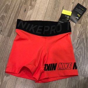 NWT NIKE PRO Tight Fit Training Workout Short 3”